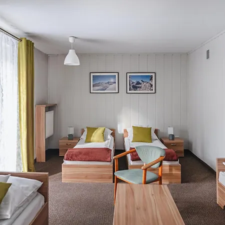 אתר נופש Ow Jaskolka 3*