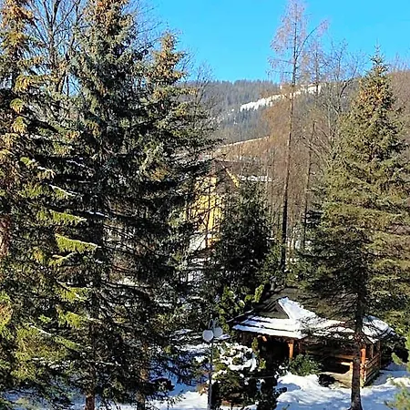 Ow Jaskolka Курортний комплекс 3*